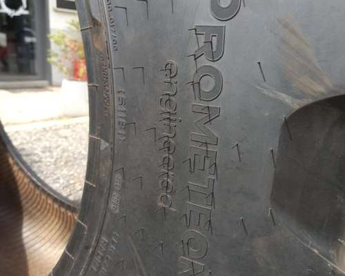 Neumatico Tractor 480/70 R34 (18.4-34)