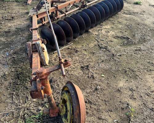 Cultivador Multiple de 14 Discos