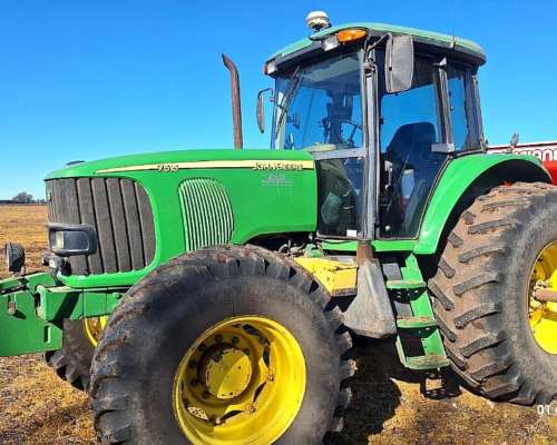 Tractor John Deere 7515 2010 - 140hp Paton - sin Piloto