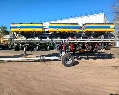 Sembradora Autotrailer Pla AGP II G17 22 Lineas a 42 cm