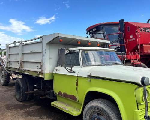 Camion Dodge Bivuelco Lateral