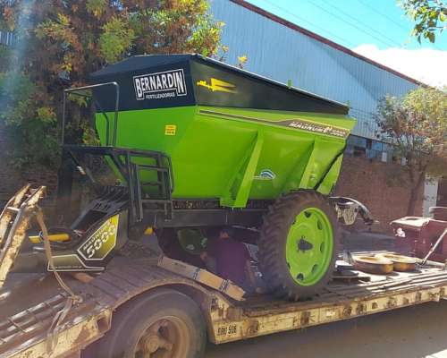 Fertilizadora Magnum E+ 5000lt Bernardin