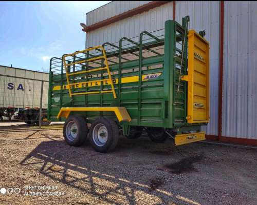 Acoplado Vaquero Balancin Muccillo 4 X 1.80 Mts.