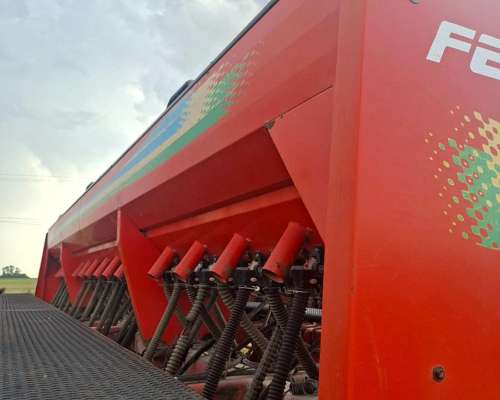 Fercam F440 con Kit y Alfalfero