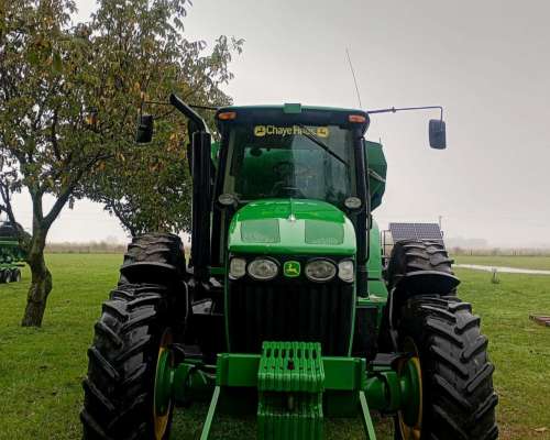 John Deere 7225j, con Duales con Piloto