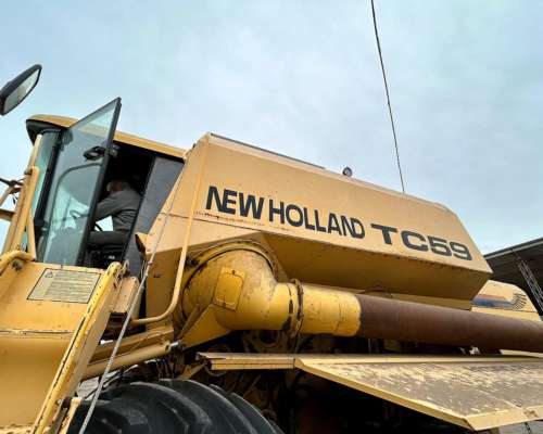 New Holland TC59 Mod 2004, Plataforma 25 Pies