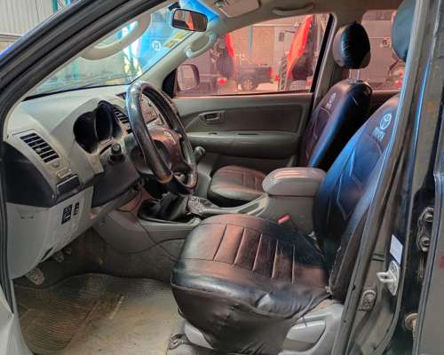 Toyota Hilux 4X4 - Modelo 2008