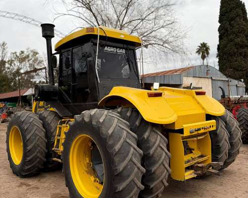 Tractor Pauny 540c con Duales 18-4-34 Motor Cummins