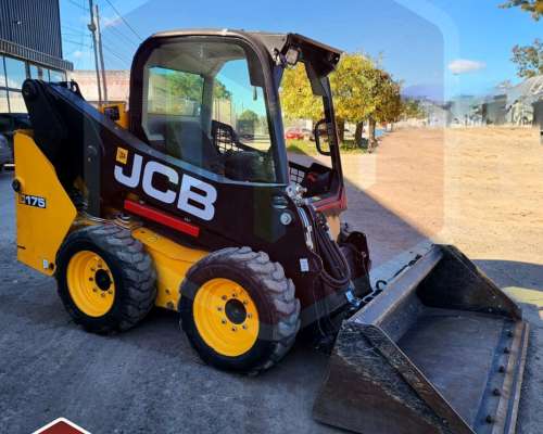 Minicargadora JCB Modelo 175 Serie III año 2023