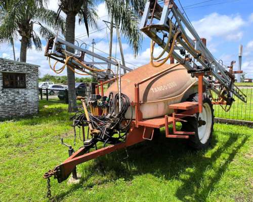 Pulverizadora de Arrastre Cinalfor Tango 3500