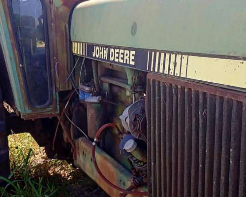 John Deere 4530, Control Remoto Doble