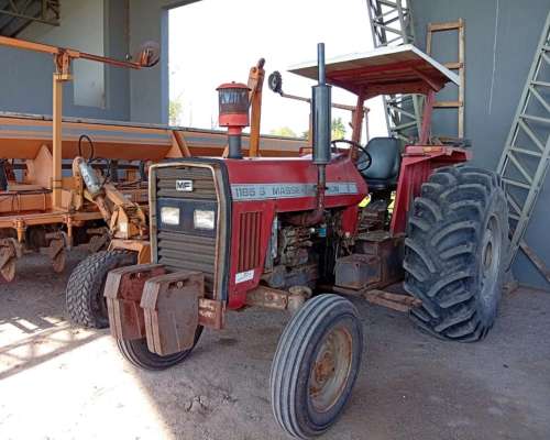 Tractor Massey Ferguson 1185 con Toldo