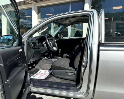 Toyota Hilux C/simple 2.4 TDI 4X4 0km MY2025 Orio Hnos
