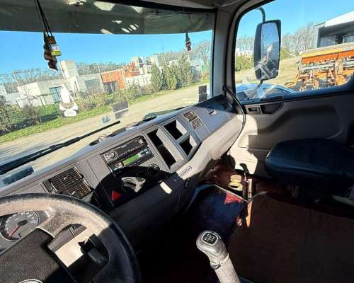 Volkswagen 17.250 Modelo 2008 + Acoplado Incluido