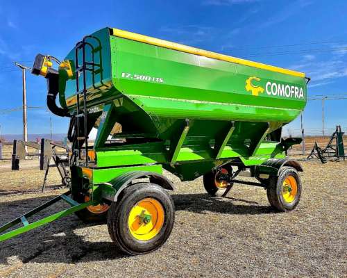 Acoplado Tolva 14tn Comofra para Semilla y Fert