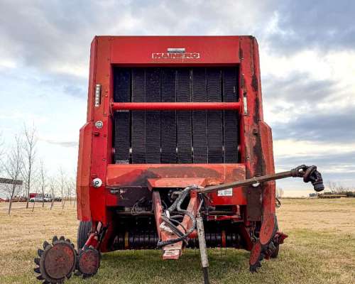 Rotoenfardadora Mainero 5880 con Monitor