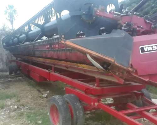 Cosechadora Vassalli AX 7500 Doble Tracción