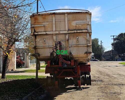 Batea 3 Ejes. Pettinari . Disponible