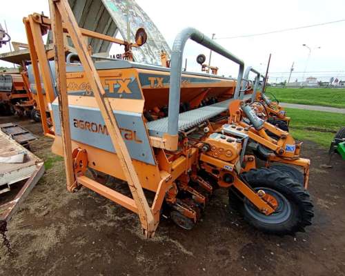 Agrometal TX Mega 22 a 35 - año 2010 - con Monitor