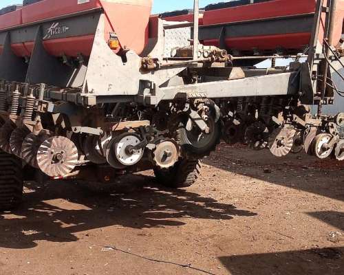 Sembradora Autotrailer Brioschi Combinada