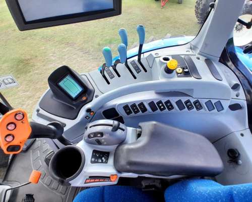 Tractor New Holland T7 240