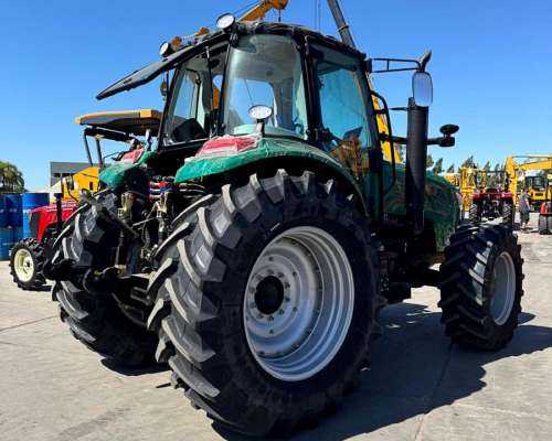 Tractor Agrochery 180 HP - Bomba Pistón