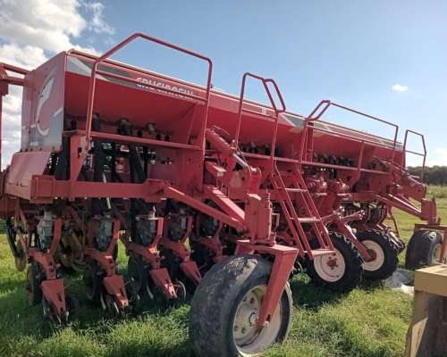 Sembradora Crucianelli 21 a 35