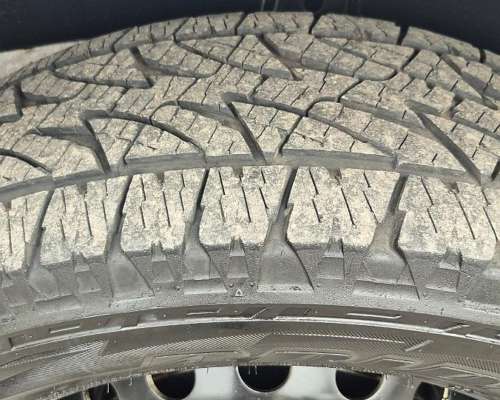 Toyota Hilux DX 2.4 4X4 2016