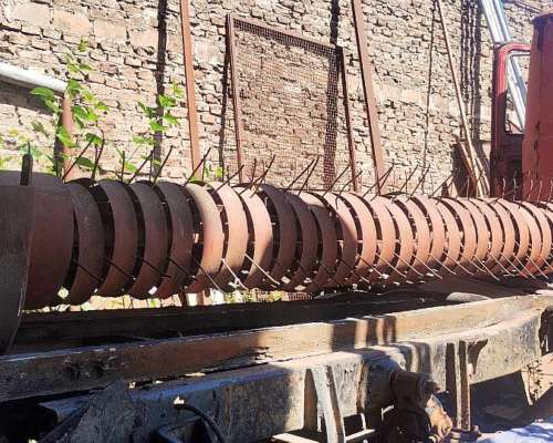 Cosechadora Vassalli 900 Funcionando