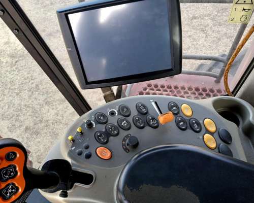 Case 7120 4dw Dual con Draper de 35 Pies