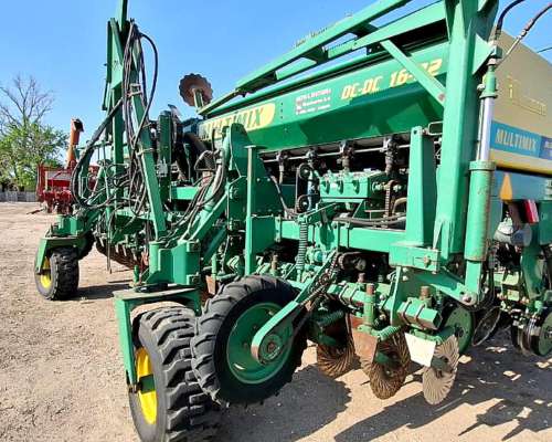 Sembradora Pierobon Multimix de 32 a 21 y 16 a 42