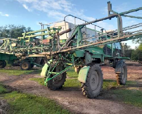 Pulverizadora Autopropulsada Metalfor 2800