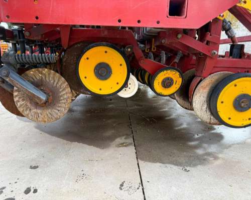 Sembradora Grano Fino Super Walter W1770,