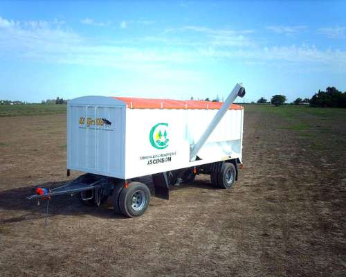 Acoplado Tolva para Camión con Tubo de Descarga de 26 M3