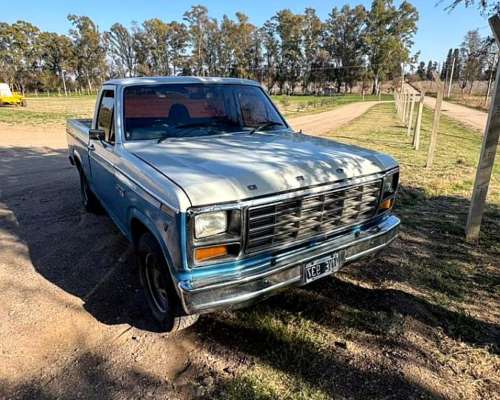 Ford F-100 1983 en Perfecto Estado