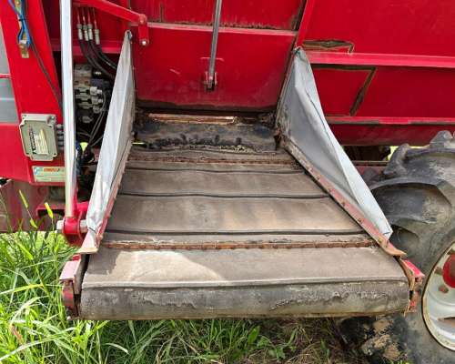 Mixer Ombu de 10m3 Rodado Simple con Balanza Magris