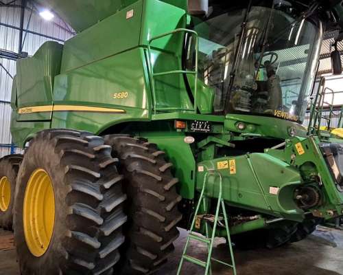 Cosechadora John Deere S680, 4wd, Dual, Draper de 40 P, 2015