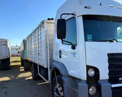 Volkswagen 17.250 Modelo 2008 + Acoplado Incluido