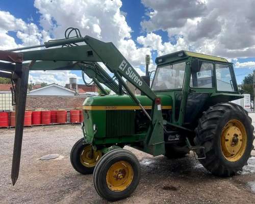 Agricola Tractor John Deere 3530