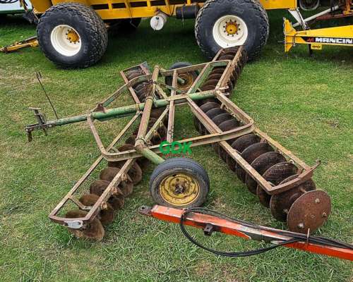 Rastra Doble Accion de 40 Platos X 22. Jhon Deere