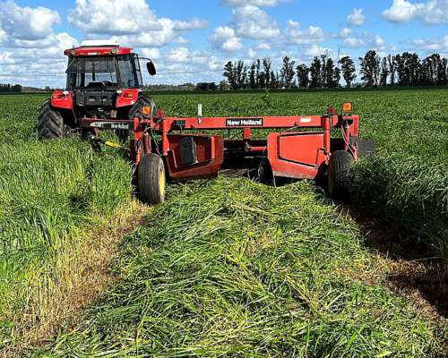 Segadora New Holland 1411
