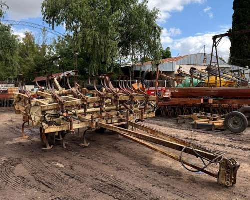 Cultivador de Campo Nannini Lorenz de 6,60 de Ancho Trabajo