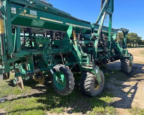 Sembrador Pierobon de 13/52 Fert Doble