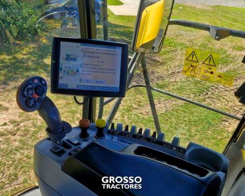 Picadora New Holland FR 600, 600 Bfi, año 2014