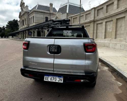 Fiat Toro Freedom 4X2 AT 2021 Nafta