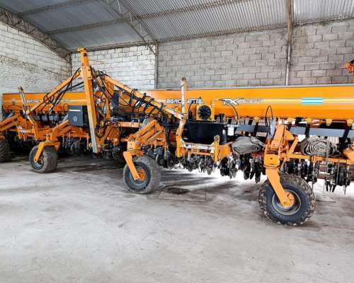 Agrometal TXN Mega 22/52 Neumatica con Motores Electricos