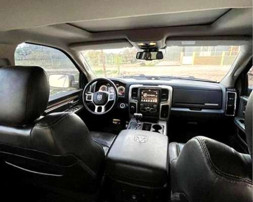 Vendo RAM 1500 año 2017