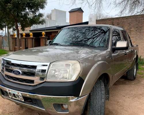 Vendo Camioneta Ford Ranger Modelo 2012 XLT 3.0 4 2