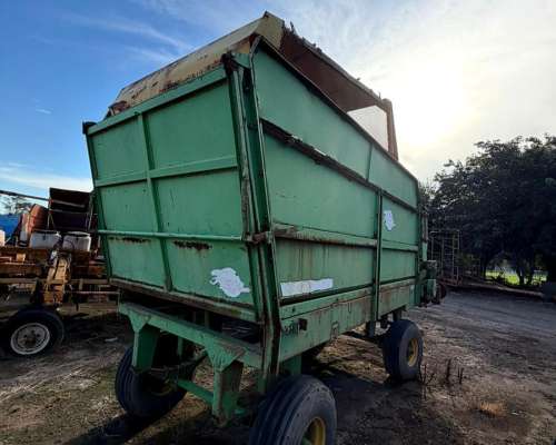 Acoplado Carro Forrajero Fraga Usado