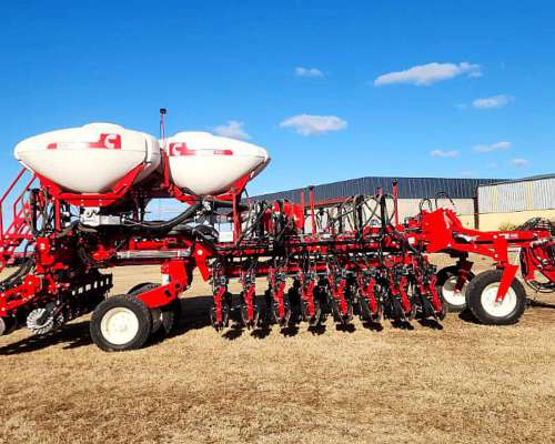 Sembradora Crucianelli Plantor 24 a 52